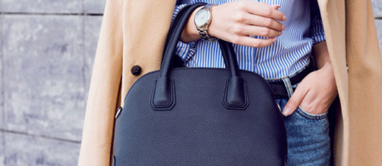 Acheter des sacs et d'autres accessoires